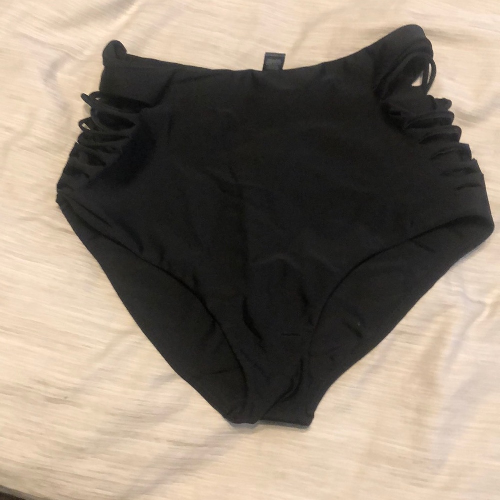 Size L - Aerie Hi-Rise swimsuit bottom